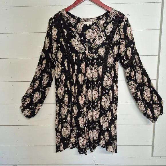 Black Floral Boho Tunic Dress W/ Crochet Details By Rebellion Size M - Picture 1 of 7